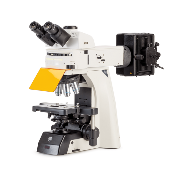 MICROSCOPIO TRINOCULAR CON OCULARES SWF 10X/25 MM Ø 30 MM